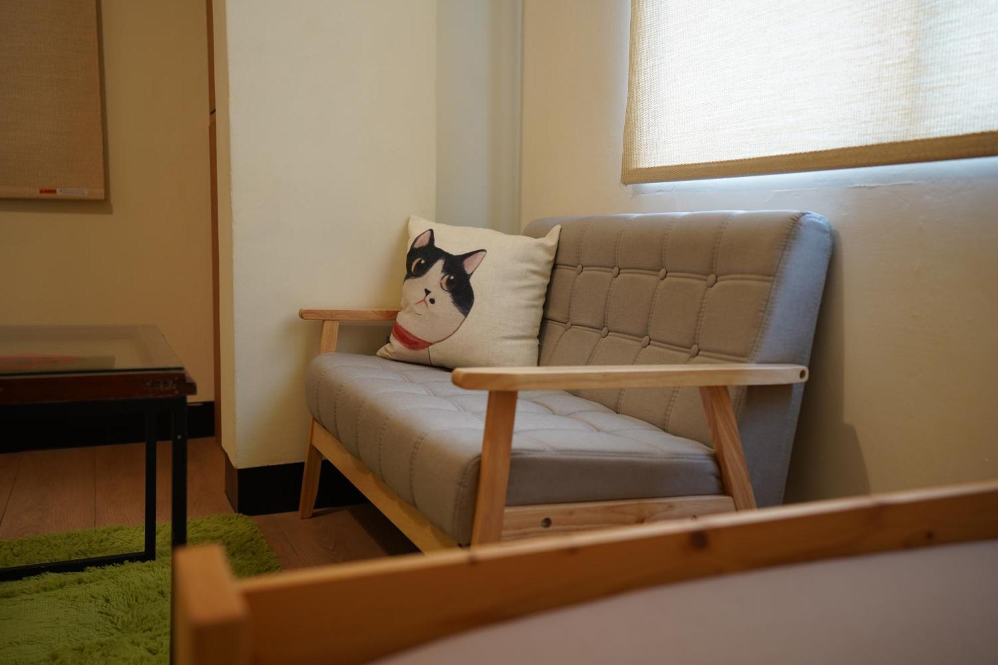Lento Hostel Тайнан Стая снимка