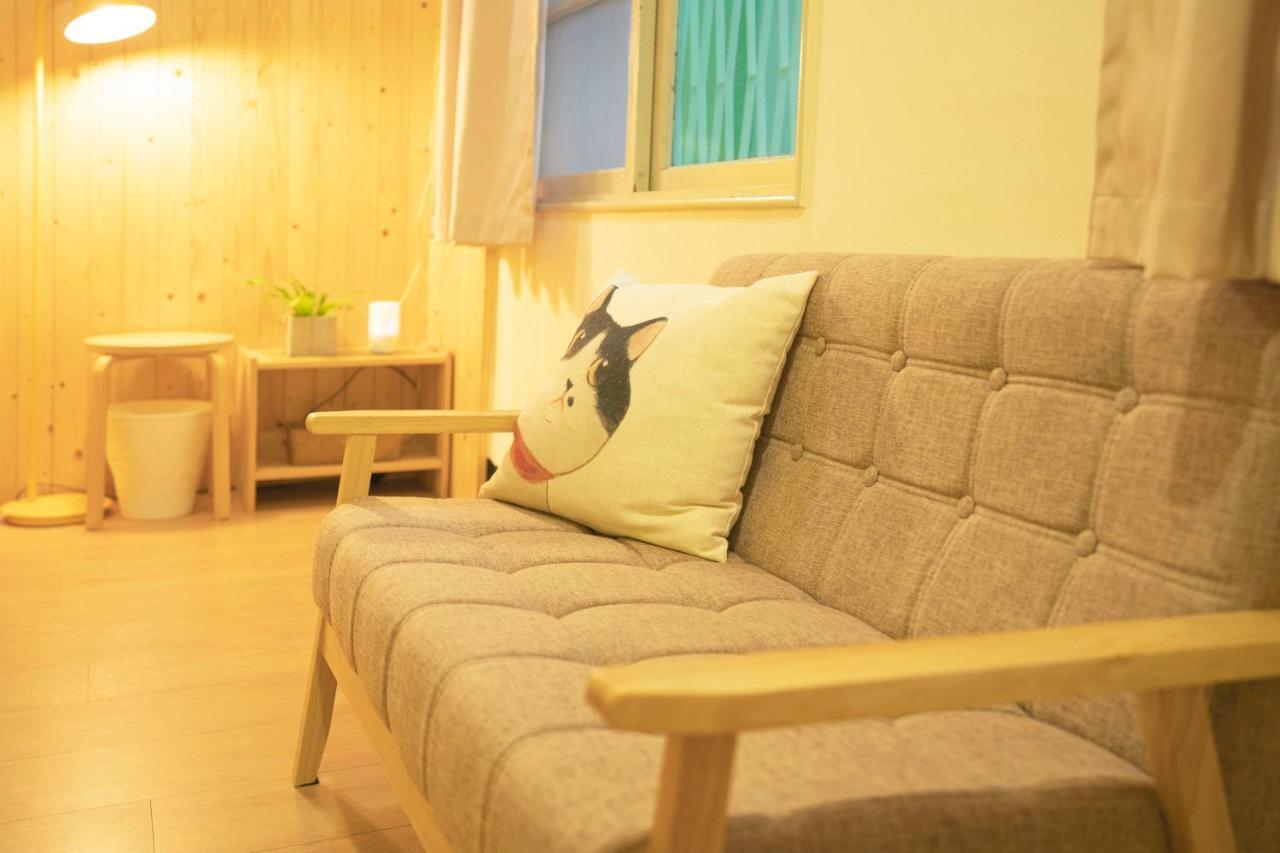 Lento Hostel Тайнан Екстериор снимка