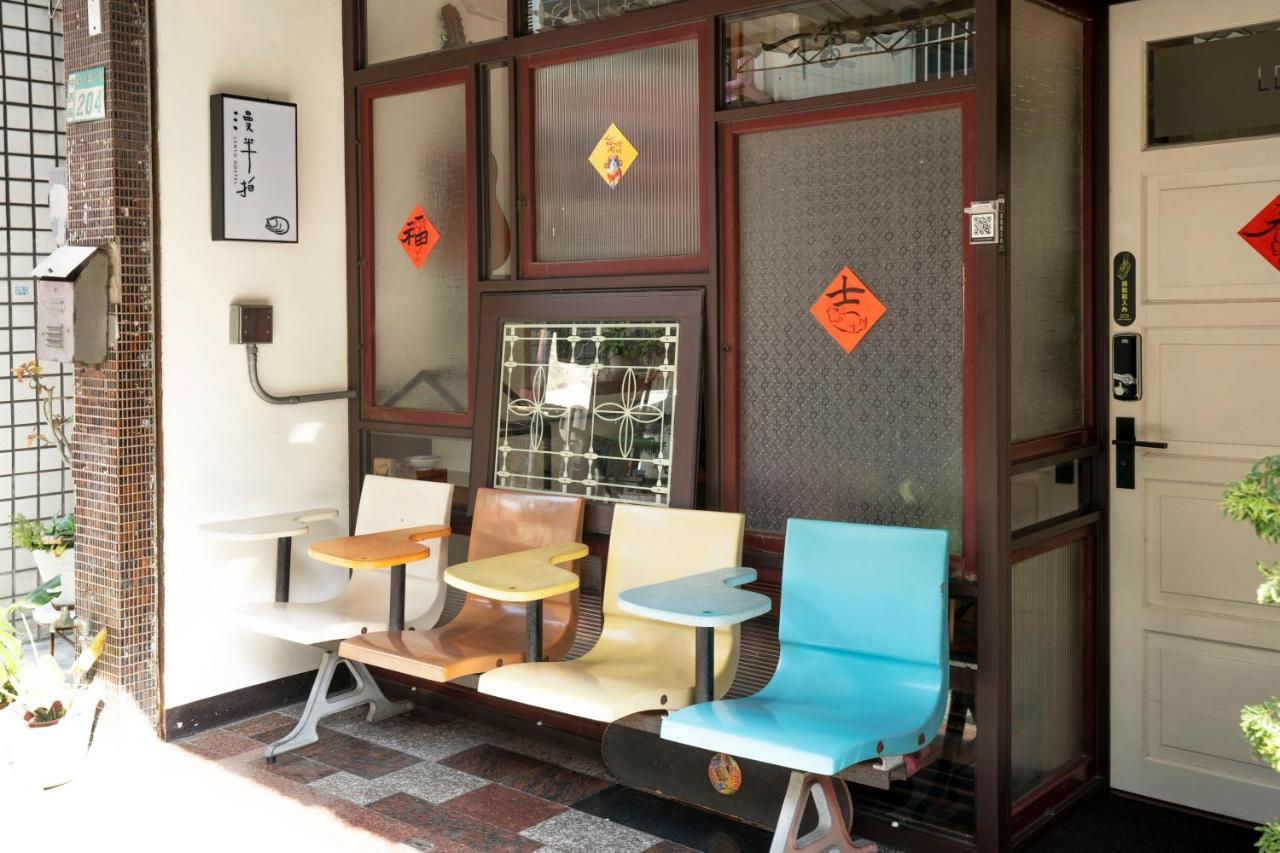 Lento Hostel Тайнан Екстериор снимка